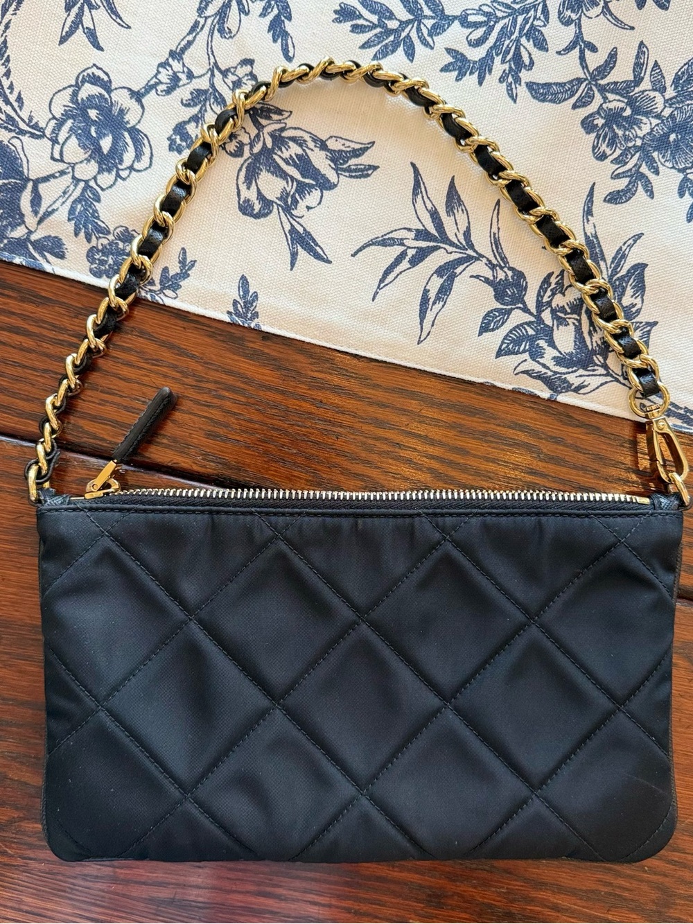 Prada Re-Nylon Mini Quilted Pouch Clutch Bag - Picture 2 of 9